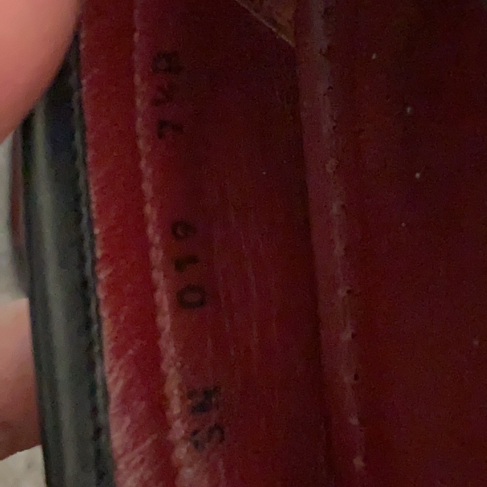 Authentic Ferragamo shoes - Picture 4 of 7